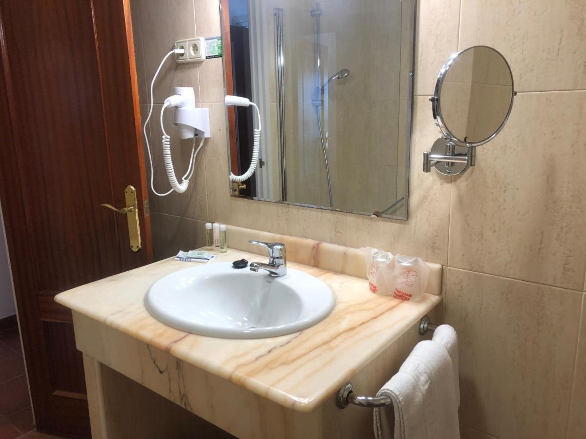 Hotel Josein Comillas Eksteriør billede